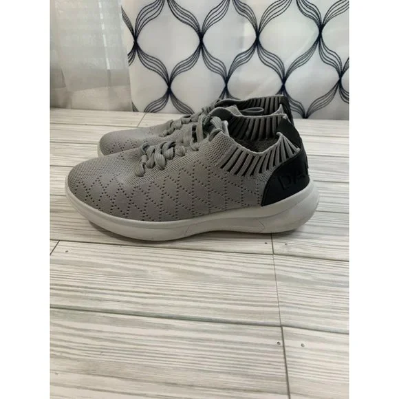 Danskin Women's Success Lace-up Sneaker - Picture 6 of 12